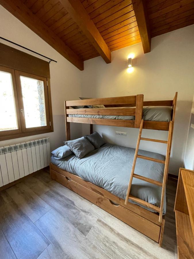 Casa De Les Escoles, Espinalbet - Alberga Castellar del Riu Екстериор снимка